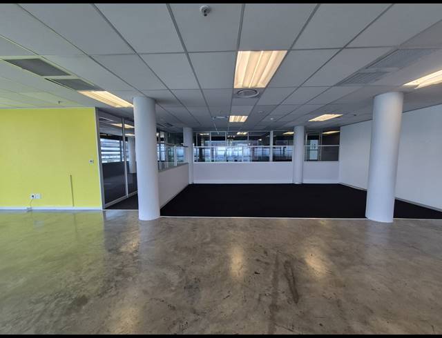 492M² OFFICE TO LET IN SANDTON CENTRAL